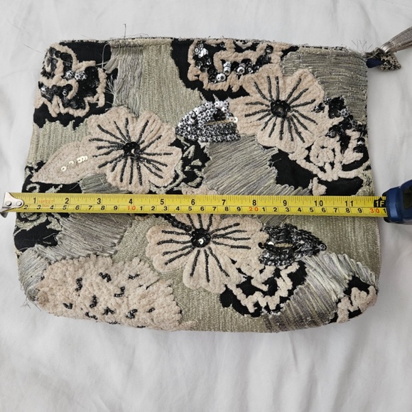 Miss Albright Specialty Anthropologie Medium Size Clutch - Picture 8 of 11